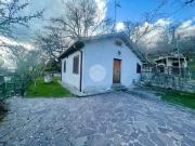 Casa indipendente in vendita a Stroncone TR