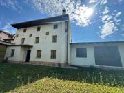 Casa indipendente in vendita a Tavagnacco UD