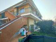 Casa indipendente in vendita a Tavazzano con Villavesco LO