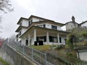 Casa indipendente in vendita a Tornolo PR
