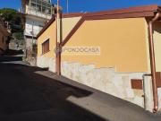 Casa indipendente in vendita a Trecastagni CT