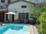 Casa indipendente in vendita a Tuoro sul Trasimeno PG