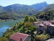 Casa indipendente in vendita a Vagli Sotto LU