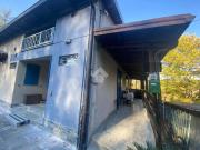 Casa indipendente in vendita a Varano de' Melegari PR