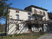 Casa indipendente in vendita a Varsi PR