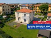 Casa indipendente in vendita a Vedano Olona