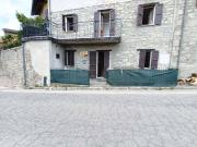 Casa indipendente in vendita a Ventasso RE