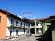Casa indipendente in vendita a Vergiate VA