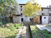 Casa indipendente in vendita a Verona