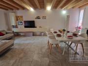 Casa indipendente in vendita a Verona