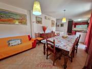 CASA INDIPENDENTE in VENDITA a VIAREGGIO DARSENA di 7 vani