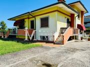 Casa indipendente in vendita a Viareggio LU