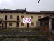 Casa indipendente in vendita a Villanova Monferrato AL