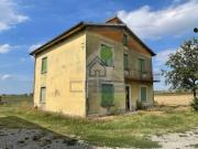 Casa indipendente in vendita a Villanova sull'Arda PC