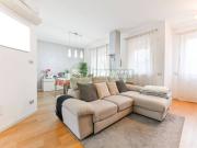 Casa indipendente in vendita a Vimercate via aldo motta 66