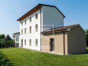 Casa indipendente in vendita a Volta Mantovana MN