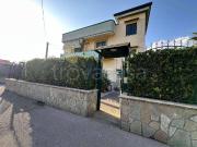 Casa indipendente in vendita ad Angri via Pontoni Prima