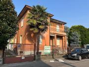 Casa indipendente in vendita ad Arcore via Giuseppe...