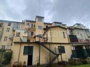 Casa indipendente in vendita ad Arezzo via Piave, Saione