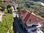Casa indipendente in vendita in frazione varase 31,...