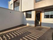 Casa Individual Duplex 03 qts. 01 suíte 02 vgs. R$ 685K