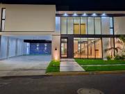 Casa Inteligente en Venta con Alberca, Playa Privada y...