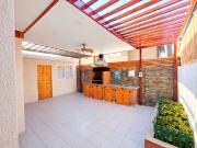 Casa interior en condominio Costa Laguna: 3D+3B