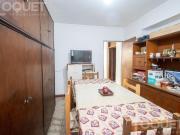 Casa interna en pleno Constituyentes