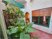 Casa interna única en el corazón de Arroyito. 3...