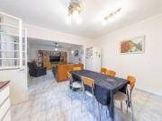 CASA INTERNA UNICA EN VENTA 4 DORMITORIOS ZONA CENTRO