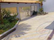 Casa isolada 240M2, 3 quartos 1 suite, sala, City...