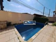 Casa ISOLADA com 2 DORMITÓRIOS &  PISCINA no Caiçara