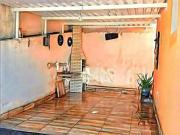 Casa Isolada com 2 dormitórios e 2 vagas Jardim Japão