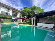 Casa Ivana: arquitectura en desnivel, amplitud y...