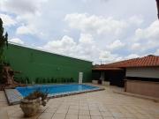 Casa Jardim América Casa de Rua com 4 Quarto s por R$...