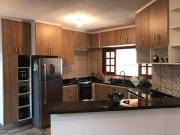 CASA JARDIM CAMBUÍ BOTUCATU / SP