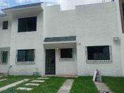 Casa Jardines del Bosque