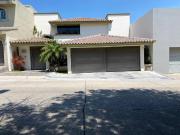 CASA JARDINES DEL CAMPESTRE LEON VENTA