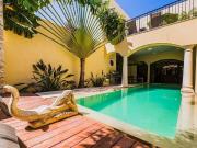 Casa La Tida en venta a una cuadra de Paseo Montejo