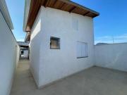 Casa lado praia, no bairro Flora Rica, em Peruíbe