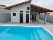 Casa lado praia, no Balneario California em Itanhaém