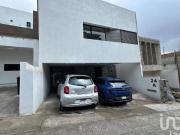 CASA LAGO EN FRACTUS LAGO ESMERALDA