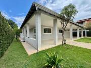 Casa LAGO NORTE, recém reformada