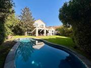 CASA LAS FLORES 4 DORM MAS SERVICIO