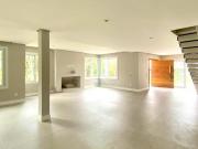 CASA LAS LENÂS CONDOMÍNIO ALTO DOS PINHEIROS