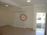 Casa Linda à Venda em Condomínio QUINTA DO PORTO!...