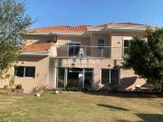 Casa linda estilo americana com conceito aberto e super...