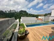 Casa Linda no Residencial Campos do Conde em Alphaville