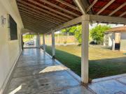 Casa Linear com 400mÂ², varanda, 6 quartos, 5 suÃtes, 6...