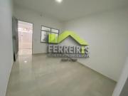 Casa linear com garagem e 2 quartos â Xerem